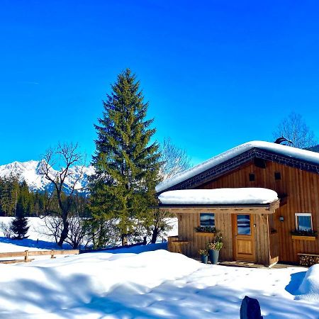 Die Laerchen-Lodge Maishofen Ngoại thất bức ảnh