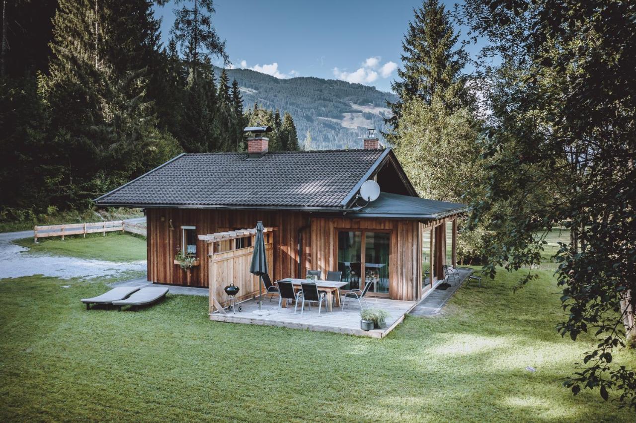 Die Laerchen-Lodge Maishofen Ngoại thất bức ảnh
